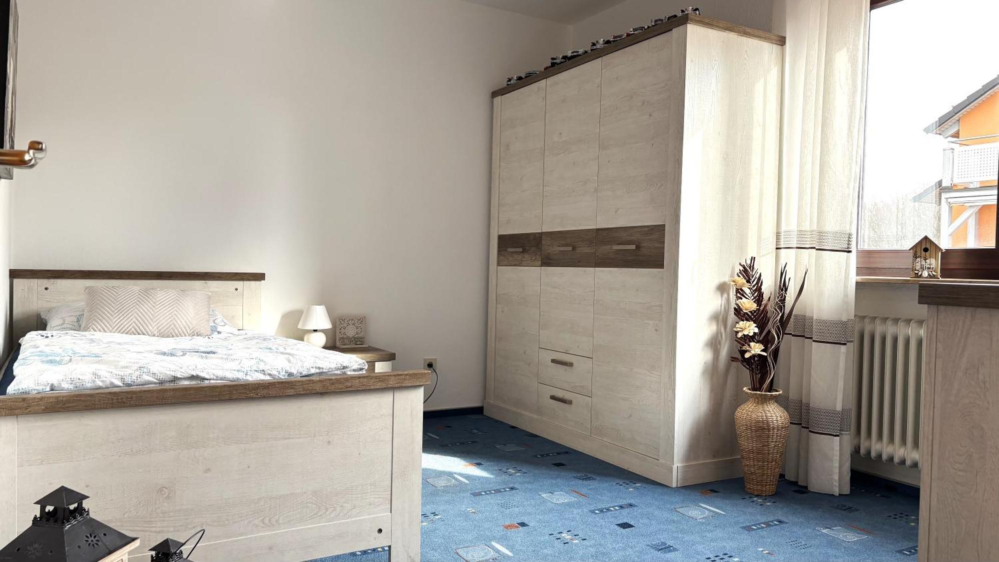 Grosszuegige Wohnung Mit Terrasse Und Gartenzugang - Das Komplette Erdgeschoss Bindlach Exteriör bild